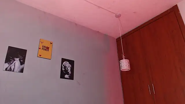 Snapshot of arianna_rossi11 chatting on March 2026 12:41:02 PM arianna rossi11 online show from March 2026 12:41:02 PM