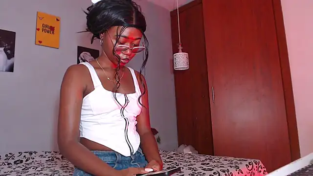 Snapshot of arianna_rossi11 chatting on March 2026 01:39:01 PM arianna rossi11 online show from March 2026 01:39:01 PM