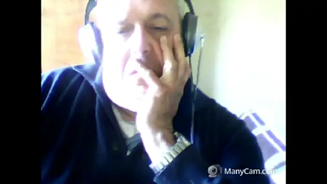 Snapshot of swichcassanesi chatting on February 2026 01:09:02 PM swichcassanesi online show from February 2026 01:09:02 PM