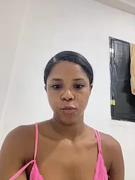 Snapshot of LIA_PARKERR chatting on April 2026 02:27:02 AM LIA PARKERR online show from April 2026 02:27:02 AM