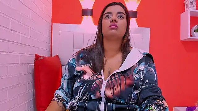 Roxy sexy69  online show from February 2026 03:35:01 AM