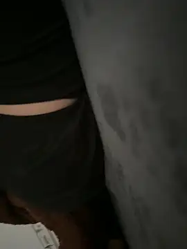 Snapshot of kimoanh102 chatting on April 2026 02:38:02 AM kimoanh102 online show from April 2026 02:38:02 AM