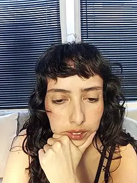 Eva Err online show from February 2026 09:11:02 PM