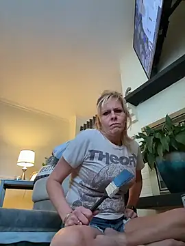 Snapshot of FireAfterDark chatting on February 2026 10:08:02 PM FireAfterDark online show from February 2026 10:08:02 PM