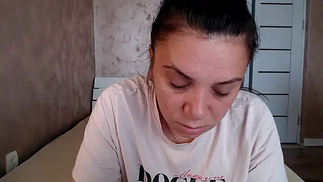 LorraGrey online show from July 2026 03:33:02 AM