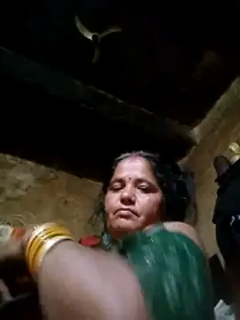 Snapshot of Gudid209896 chatting on April 2026 09:48:02 PM Gudid209896 online show from April 2026 09:48:02 PM