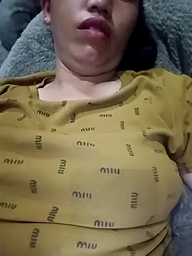 Snapshot of hot-luna- chatting on May 2026 08:58:01 PM hot-luna- online show from May 2026 08:58:01 PM
