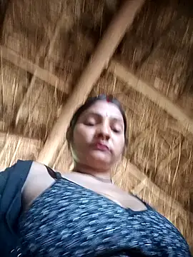 Hotty raghni online show from February 2026 07:51:01 AM