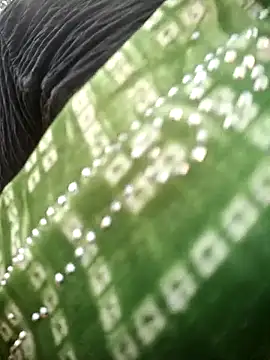 Hotty raghni online show from February 2026 02:32:02 AM