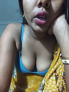 Snapshot of Mahira06 chatting on June 2026 05:39:02 PM Mahira06 online show from June 2026 05:39:02 PM