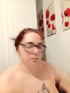 pulpeuse64 online show from February 2026 08:51:01 AM