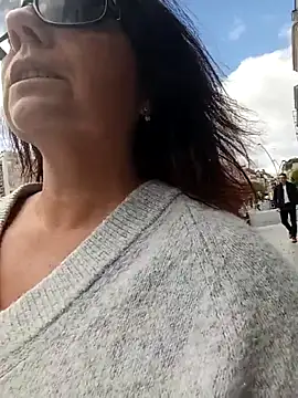 pulpeuse64 online show from April 2026 10:32:02 AM