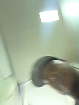 Snapshot of Danny_black11 chatting on February 2026 01:05:02 AM Danny black11 online show from February 2026 01:05:02 AM