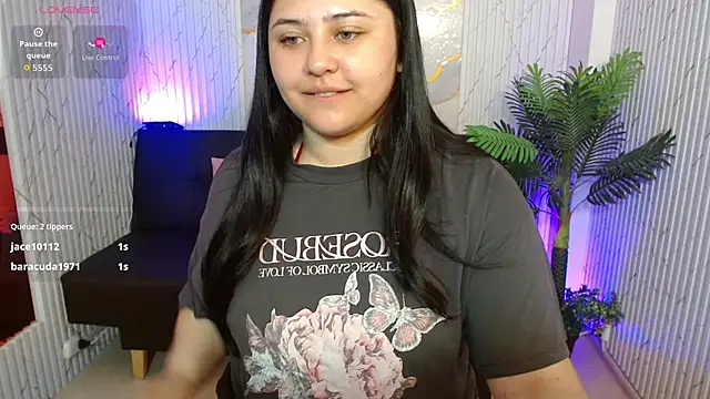 Snapshot of Siena_Tay chatting on February 2026 12:04:01 PM Siena Tay online show from February 2026 12:04:01 PM