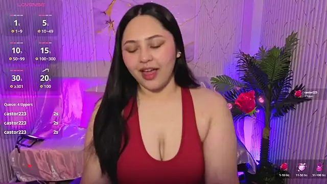 Snapshot of Siena_Tay chatting on February 2026 12:12:01 PM Siena Tay online show from February 2026 12:12:01 PM