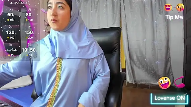 SamiraAwada online show from March 2026 06:59:02 PM