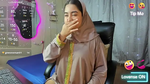 SamiraAwada online show from March 2026 06:47:01 PM