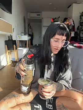xsadtanas online show from May 2026 06:04:02 PM