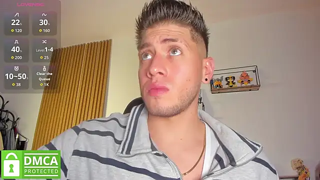 Snapshot of SebastianMaximoff_ chatting on May 2026 07:44:01 PM SebastianMaximoff online show from May 2026 07:44:01 PM