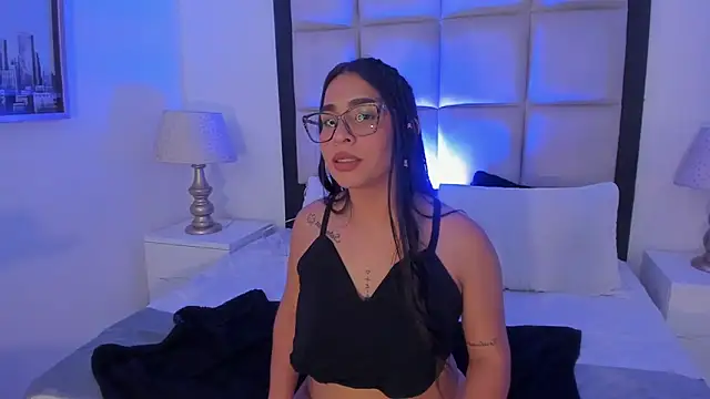 Snapshot of SussyFox chatting on March 2026 07:20:02 PM SussyFox online show from March 2026 07:20:02 PM