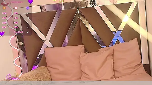 ZAYRA TAY online show from February 2026 03:16:02 AM