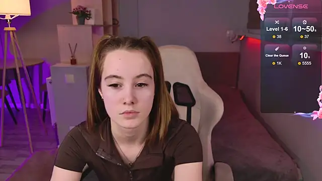 Caeliaa online show from February 2026 07:20:01 PM