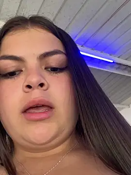 Snapshot of EvaLuna25 chatting on February 2026 06:55:02 PM EvaLuna25 online show from February 2026 06:55:02 PM