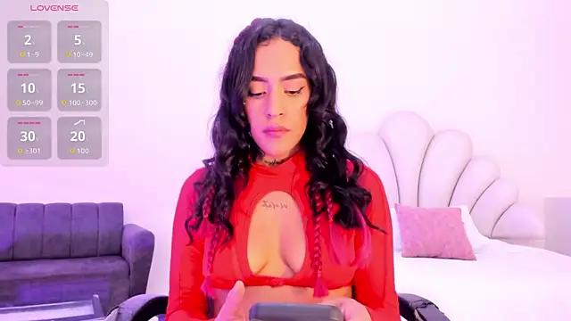 Snapshot of JazminRusso_ chatting on July 2026 04:21:02 AM JazminRusso online show from July 2026 04:21:02 AM
