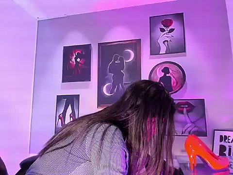 Snapshot of Gabriela_velle chatting on February 2026 02:32:01 PM Gabriela velle online show from February 2026 02:32:01 PM