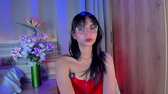 EvaLune online show from April 2026 09:59:02 PM