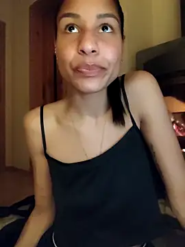 YaraEstelle online show from March 2026 08:26:02 PM