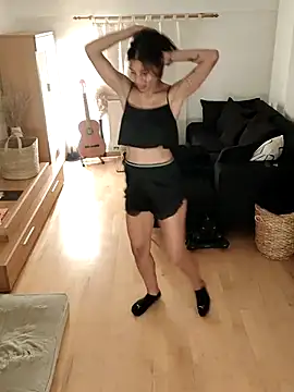 Snapshot of YaraEstelle chatting on March 2026 08:37:02 PM YaraEstelle online show from March 2026 08:37:02 PM