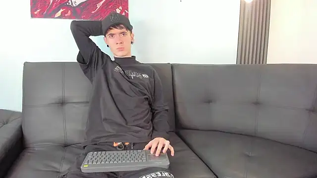 Lio      online show from February 2026 03:14:02 AM