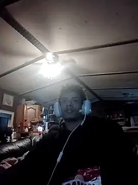 Snapshot of spooky425hd chatting on April 2026 11:13:02 PM spooky425hd online show from April 2026 11:13:02 PM