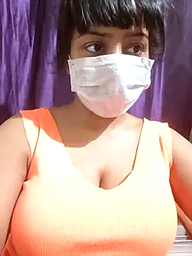 MidnightVibes  online show from April 2026 06:14:02 PM