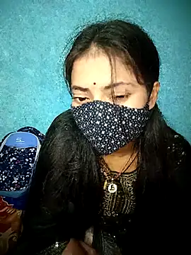 18 year old girl online show from February 2026 03:25:01 AM