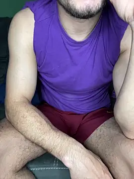 alessand180521 online show from February 2026 06:29:02 PM