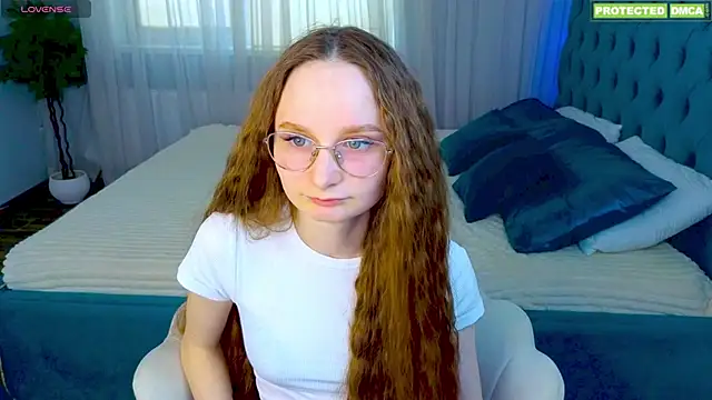 Snapshot of _EliDream chatting on March 2026 10:52:01 AM EliDream online show from March 2026 10:52:01 AM