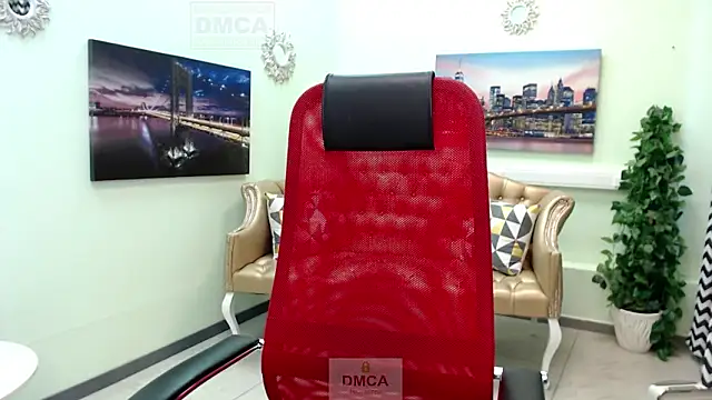 MONA W online show from March 2026 11:02:01 AM