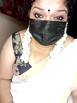Snapshot of silk_rose05 chatting on May 2026 02:24:02 PM silk rose05 online show from May 2026 02:24:02 PM