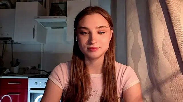Snapshot of LissaBliss chatting on April 2026 02:48:02 PM LissaBliss online show from April 2026 02:48:02 PM