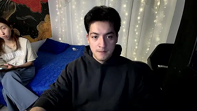 Snapshot of RoseSinsDonViktor chatting on April 2026 02:00:02 PM RoseSinsDonViktor online show from April 2026 02:00:02 PM