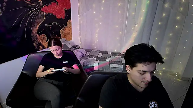 Snapshot of RoseSinsDonViktor chatting on April 2026 03:18:02 AM RoseSinsDonViktor online show from April 2026 03:18:02 AM