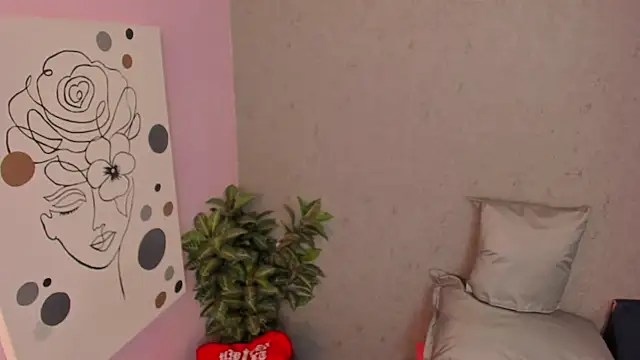 lil miia online show from May 2026 07:07:02 PM