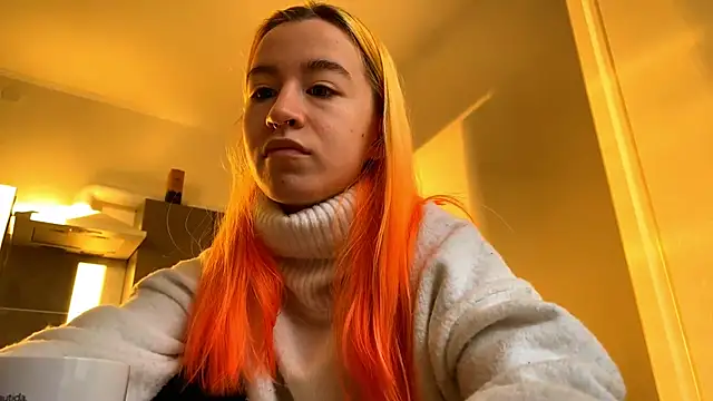 Snapshot of EmilyHein chatting on February 2026 06:14:02 AM EmilyHein online show from February 2026 06:14:02 AM