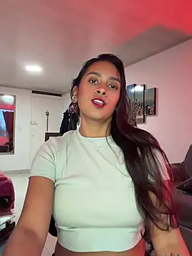 LunaHeat online show from April 2026 11:07:02 PM