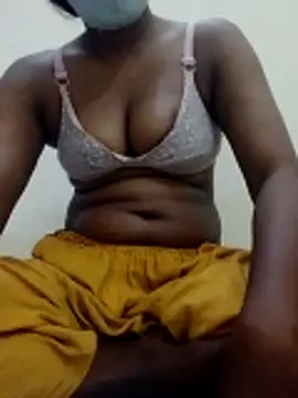 Snapshot of Toma7890 chatting on February 2026 03:43:01 PM Toma7890 online show from February 2026 03:43:01 PM