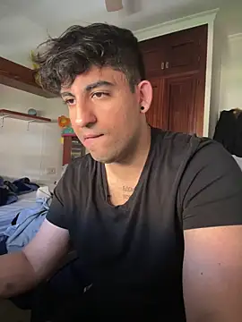 Snapshot of poliakovxx chatting on April 2026 03:20:02 PM poliakovxx online show from April 2026 03:20:02 PM