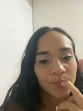 Snapshot of Maria_x_Alejandra chatting on April 2026 11:57:01 PM Maria x Alejandra online show from April 2026 11:57:01 PM