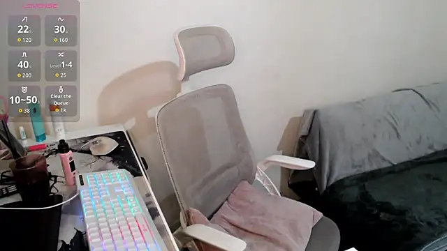 AustrianGirl99AtWork online show from February 2026 12:27:02 AM